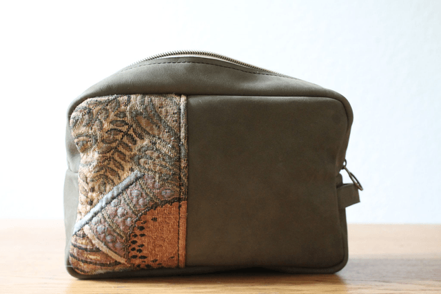 Trousse de Toilette -Claude-